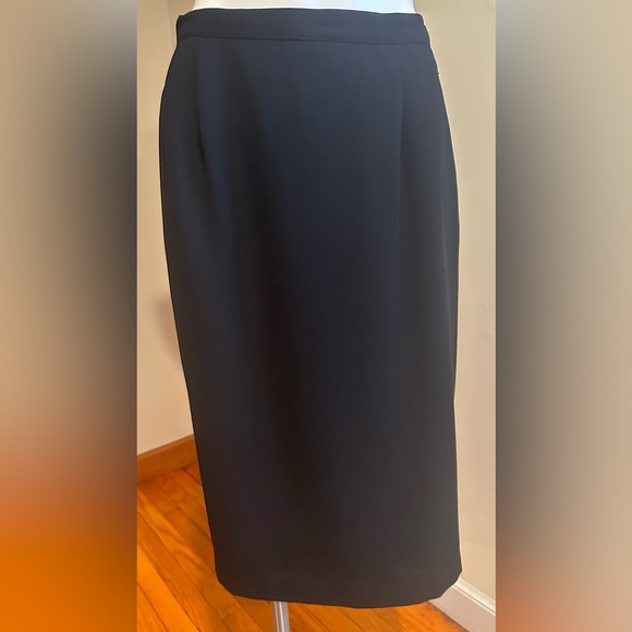 Le Suit Paris New York Beige & Black Top.Skirt Set Top Is Double Breasted Sz 12P - Picture 8 of 16